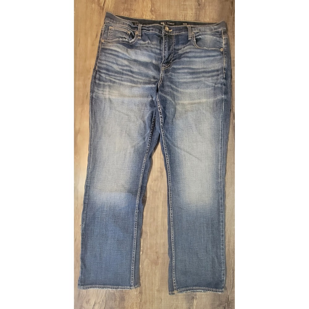 BKE Tyler Straight Mens Jeans 38x32 Medium Wash Denim Straight Leg Pants